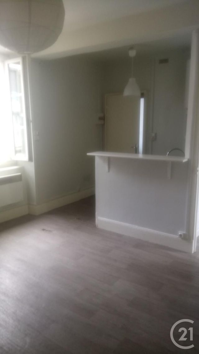 Appartement F1 à louer ST GIRONS