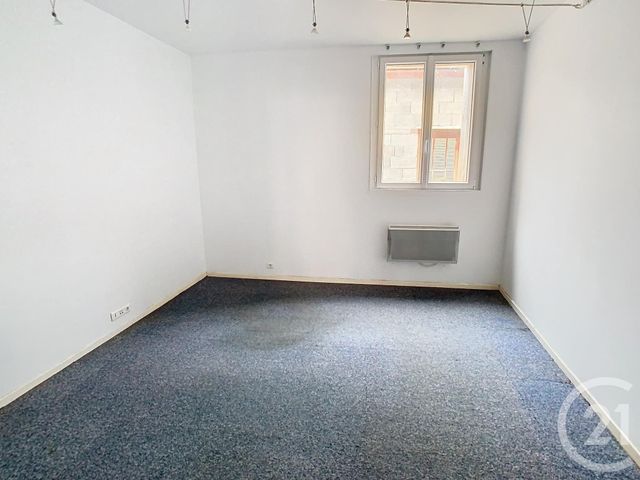 Appartement Local à louer - 3 pièces - 88.45 m2 - ST GIRONS - 09 - MIDI-PYRENEES - Century 21 Pyrénées Immo