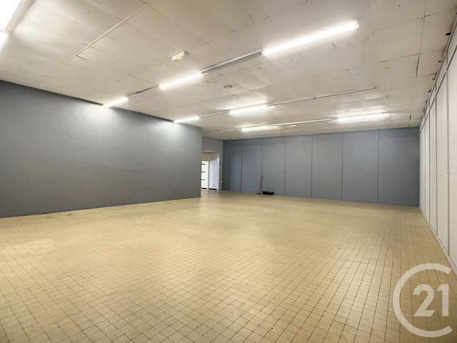 immeuble à vendre - 1230.0 m2 - ST GIRONS - 09 - MIDI-PYRENEES - Century 21 Pyrénées Immo