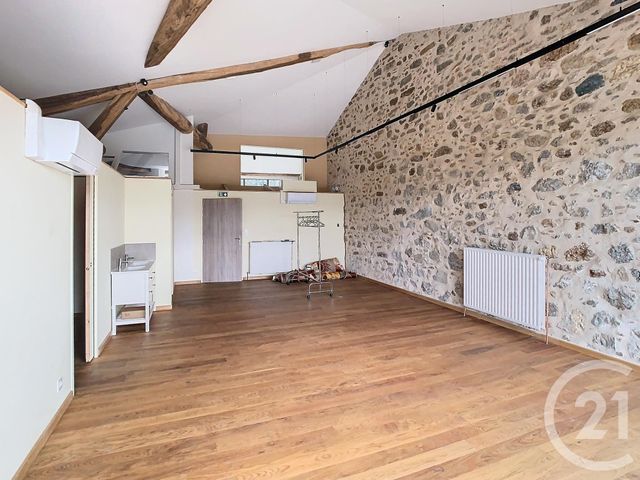 Appartement Local à louer - 1 pièce - 70.0 m2 - GAJAN - 09 - MIDI-PYRENEES - Century 21 Pyrénées Immo