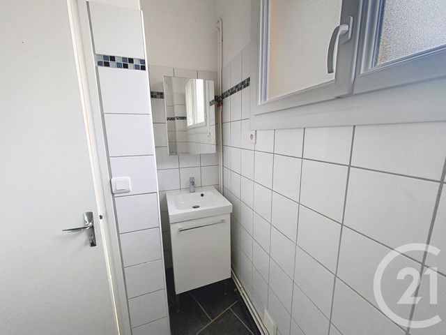 Appartement T3 à louer - 3 pièces - 57.58 m2 - ST LIZIER - 09 - MIDI-PYRENEES - Century 21 Pyrénées Immo