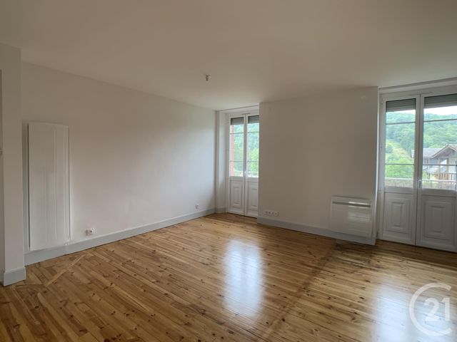 Appartement F3 à louer - 3 pièces - 56.42 m2 - CASTILLON EN COUSERANS - 09 - MIDI-PYRENEES - Century 21 Pyrénées Immo