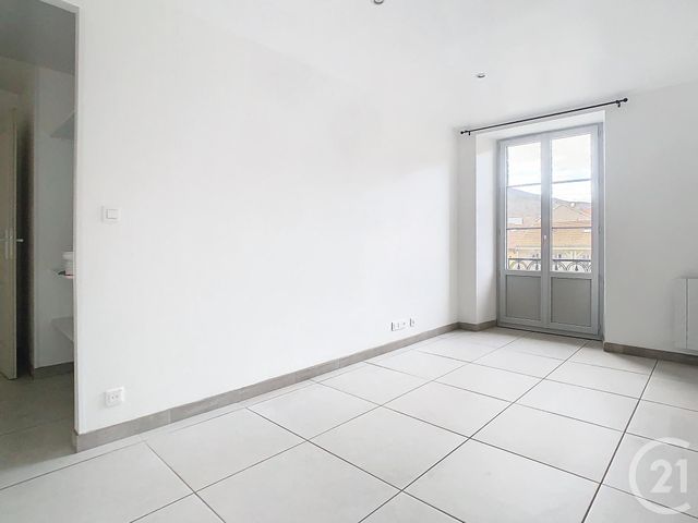 Appartement T3 à louer - 3 pièces - 66.5 m2 - SEIX - 09 - MIDI-PYRENEES - Century 21 Pyrénées Immo