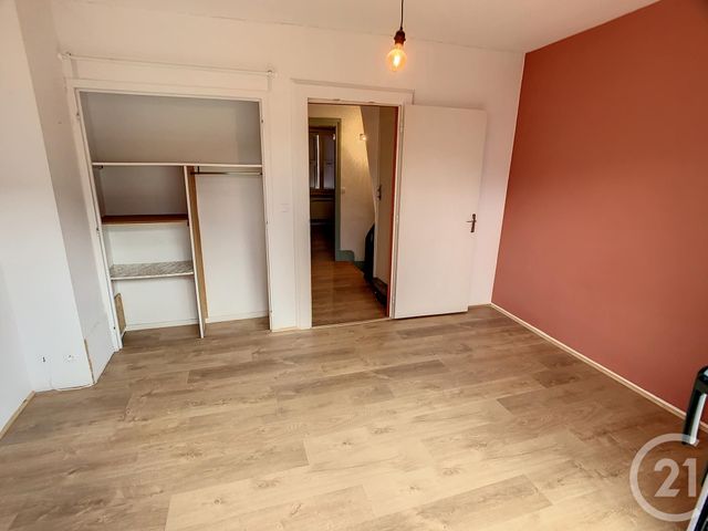 Appartement T3 à louer - 3 pièces - 78.03 m2 - ST GIRONS - 09 - MIDI-PYRENEES - Century 21 Pyrénées Immo