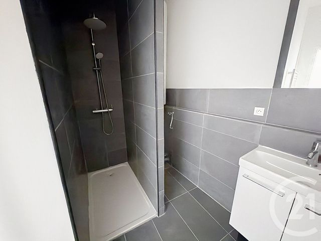 Appartement T3 à louer - 3 pièces - 75.03 m2 - SALIES DU SALAT - 31 - MIDI-PYRENEES - Century 21 Pyrénées Immo