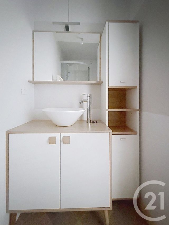 Appartement T3 à louer - 3 pièces - 55.0 m2 - LORP SENTARAILLE - 09 - MIDI-PYRENEES - Century 21 Pyrénées Immo
