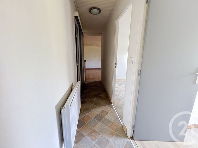 Appartement T3 à louer - 3 pièces - 55.0 m2 - LORP SENTARAILLE - 09 - MIDI-PYRENEES - Century 21 Pyrénées Immo