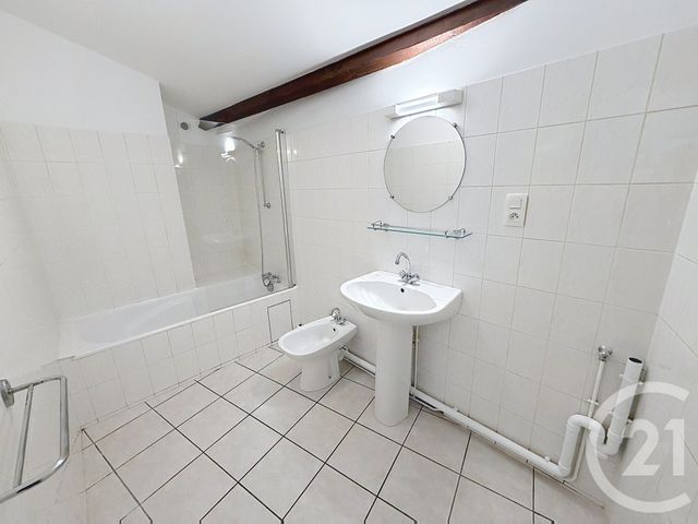 Appartement T3 à louer - 3 pièces - 62.41 m2 - ST GIRONS - 09 - MIDI-PYRENEES - Century 21 Pyrénées Immo