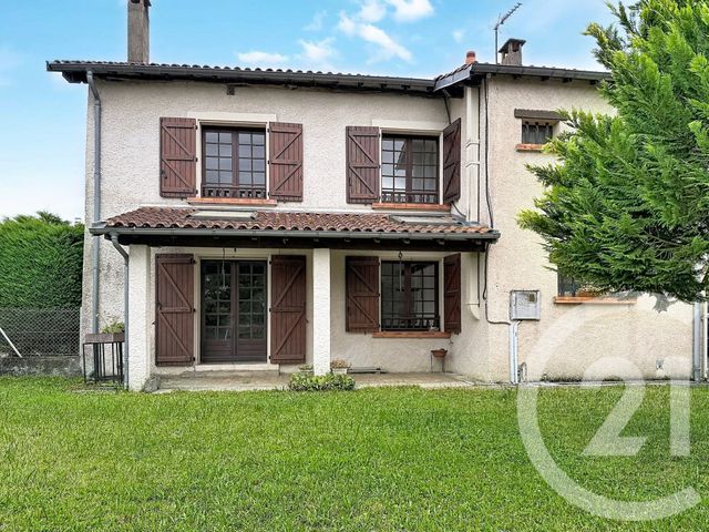 maison à louer - 7 pièces - 235.41 m2 - PRAT BONREPAUX - 09 - MIDI-PYRENEES - Century 21 Pyrénées Immo