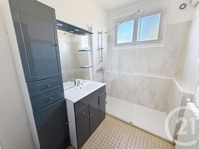 Appartement T3 à louer - 3 pièces - 81.59 m2 - MONTJOIE EN COUSERANS - 09 - MIDI-PYRENEES - Century 21 Pyrénées Immo