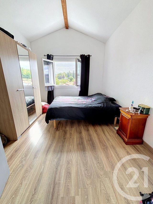 Appartement à louer - 3 pièces - 68.0 m2 - ST LIZIER - 09 - MIDI-PYRENEES - Century 21 Pyrénées Immo
