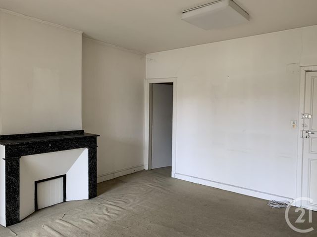 Afficher la photo en grand Appartement à louer - 2 pièces - 50.0 m2 - ST GIRONS - 09 - MIDI-PYRENEES - Century 21 Pyrénées Immo