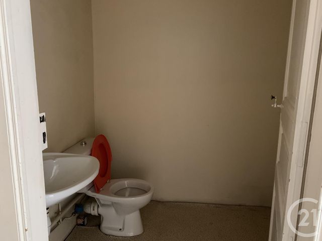 Afficher la photo en grand Appartement à louer - 2 pièces - 50.0 m2 - ST GIRONS - 09 - MIDI-PYRENEES - Century 21 Pyrénées Immo