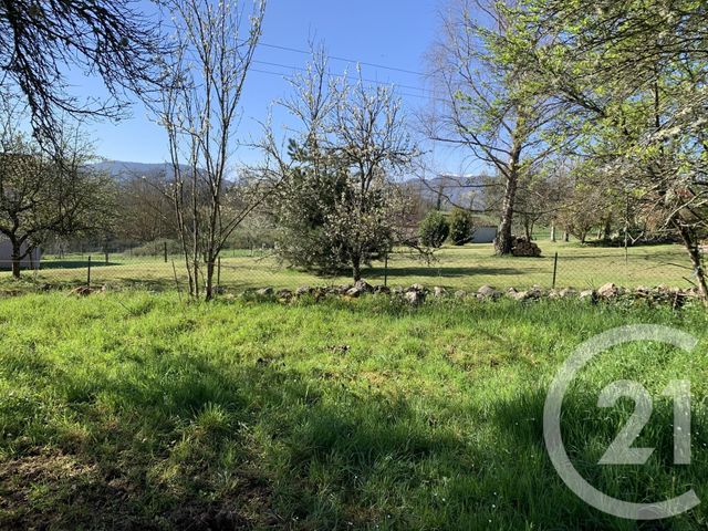 Afficher la photo en grand terrain à vendre - 2800.0 m2 - MONTJOIE EN COUSERANS - 09 - MIDI-PYRENEES - Century 21 Pyrénées Immo