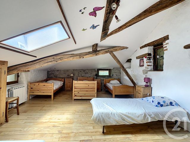 Afficher la photo en grand maison à vendre - 18 pièces - 361.0 m2 - LESCURE - 09 - MIDI-PYRENEES - Century 21 Pyrénées Immo
