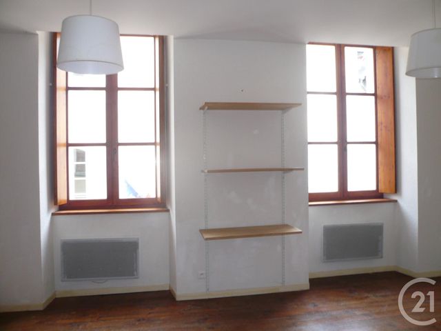 Afficher la photo en grand immeuble à vendre - 300.0 m2 - OUST - 09 - MIDI-PYRENEES - Century 21 Pyrénées Immo