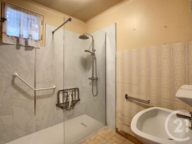 Afficher la photo en grand appartement à vendre - 5 pièces - 72.28 m2 - ST GIRONS - 09 - MIDI-PYRENEES - Century 21 Pyrénées Immo