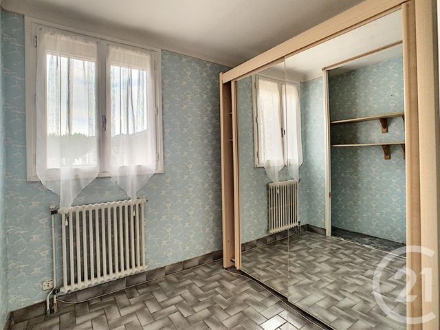 Afficher la photo en grand appartement à vendre - 5 pièces - 72.28 m2 - ST GIRONS - 09 - MIDI-PYRENEES - Century 21 Pyrénées Immo