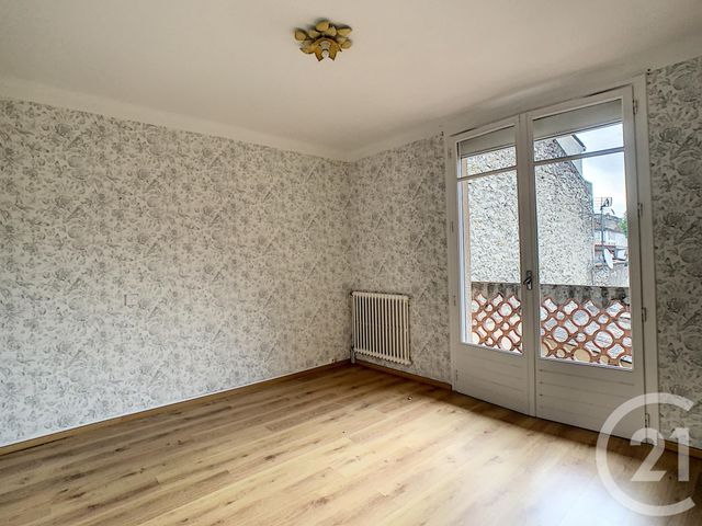 Afficher la photo en grand appartement à vendre - 5 pièces - 72.28 m2 - ST GIRONS - 09 - MIDI-PYRENEES - Century 21 Pyrénées Immo