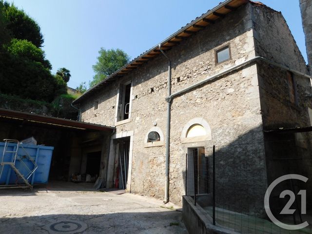Afficher la photo en grand immeuble à vendre - 1105.0 m2 - ST GIRONS - 09 - MIDI-PYRENEES - Century 21 Pyrénées Immo