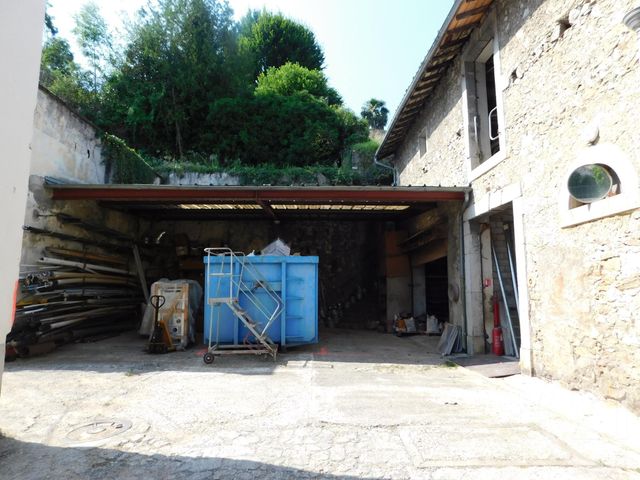 Afficher la photo en grand immeuble à vendre - 1105.0 m2 - ST GIRONS - 09 - MIDI-PYRENEES - Century 21 Pyrénées Immo