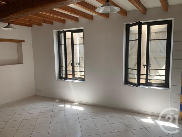 Afficher la photo en grand immeuble à vendre - 205.0 m2 - ST GIRONS - 09 - MIDI-PYRENEES - Century 21 Pyrénées Immo