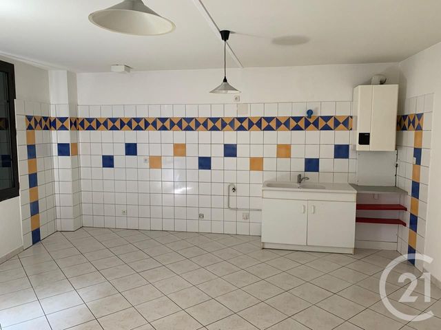 Afficher la photo en grand immeuble à vendre - 205.0 m2 - ST GIRONS - 09 - MIDI-PYRENEES - Century 21 Pyrénées Immo