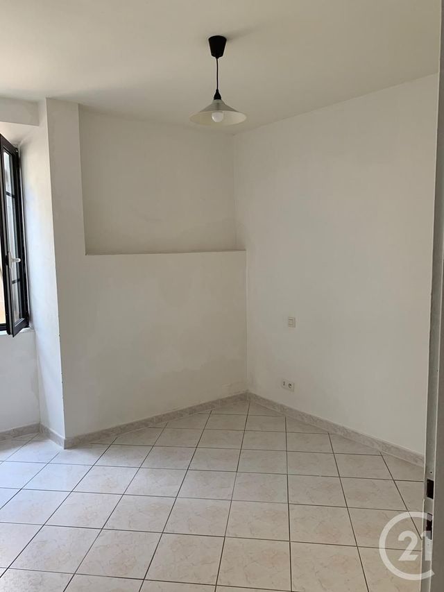 Afficher la photo en grand immeuble à vendre - 205.0 m2 - ST GIRONS - 09 - MIDI-PYRENEES - Century 21 Pyrénées Immo