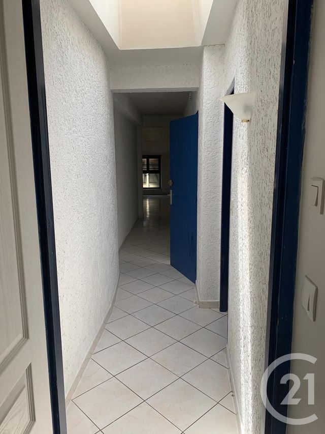 Afficher la photo en grand immeuble à vendre - 205.0 m2 - ST GIRONS - 09 - MIDI-PYRENEES - Century 21 Pyrénées Immo